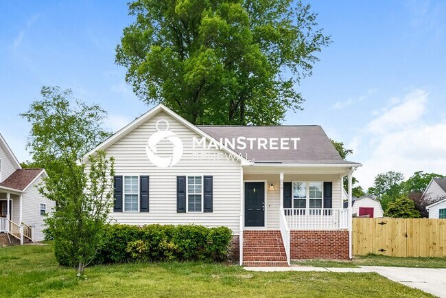 Building Photo - 3 Bedroom Pet-Friendly Home in Knightdale,...