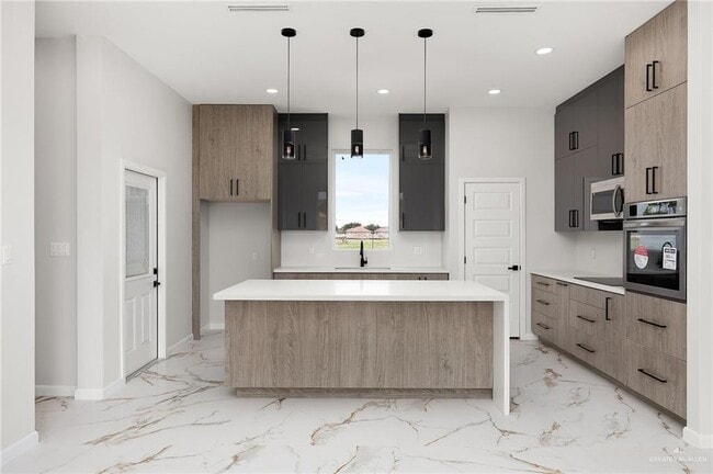 Photo - 17 Salamanca St