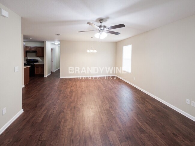 Photo - 7600 Free Ave