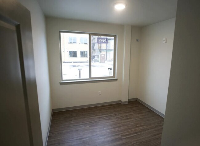 Photo - 10450 Methow Pl