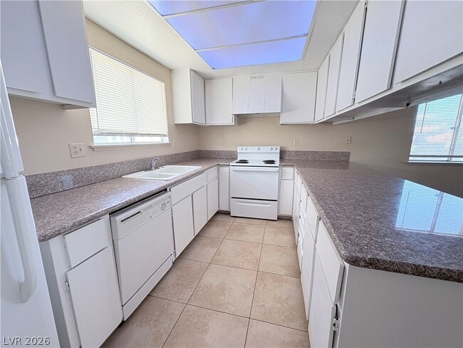 4689 W Sand Creek Ave Unidad C