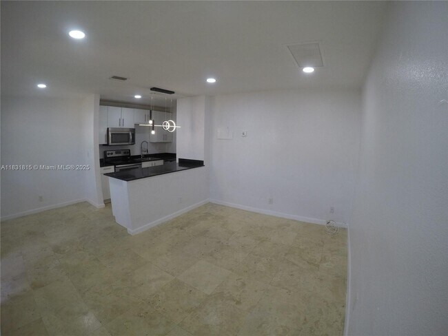 Photo - 1204 NE 5th Terrace Unidad 2