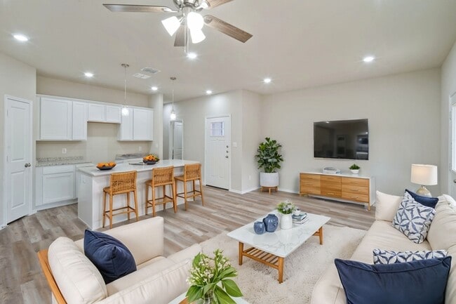 Photo - New Homes at The Row @ Dietz Elkhorn! Call Now! 210-523-7368