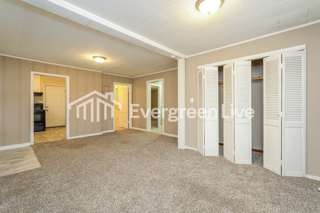 Photo - 222 Charles Ave