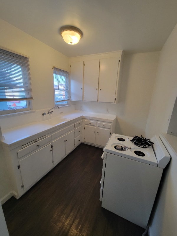 Photo - 5932 Melrose Ave Unidad 2