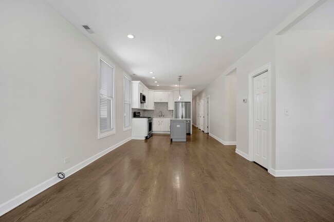 Photo - 1821 N Tripp Ave Unit 2