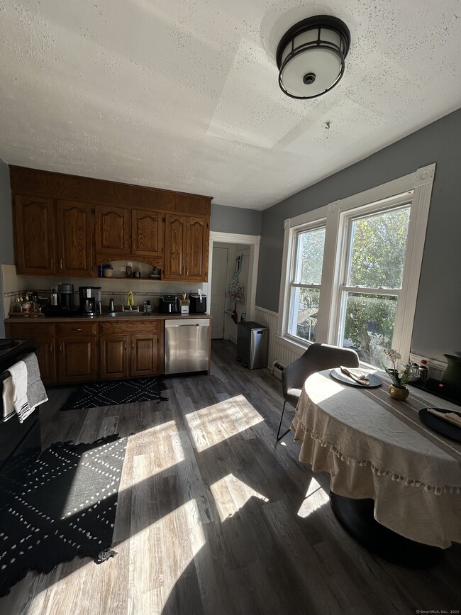 Photo - 222 Summerfield Ave