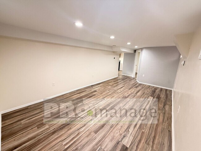 Photo - 335 E 17th St Unit 335 1/2