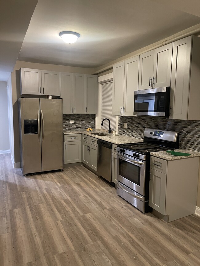 Photo - 3342 W Douglas Blvd