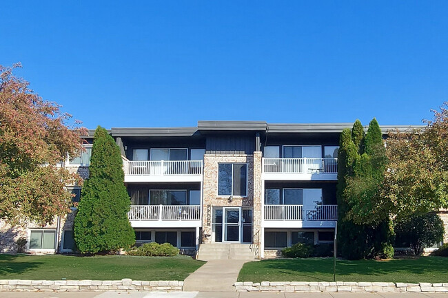 Edina Park - Edina Park Apartments