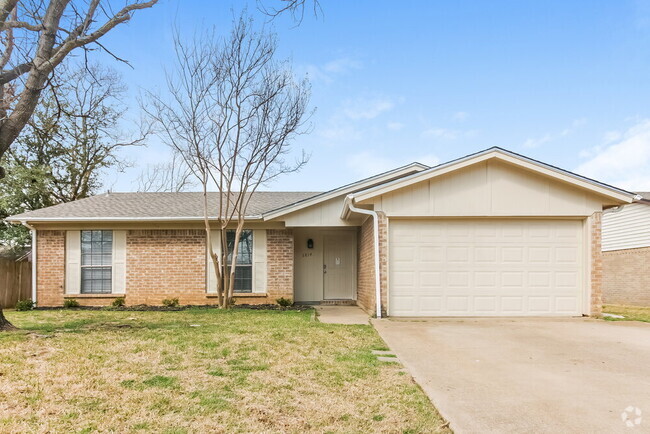 Building Photo - 5814 Woodsetter Ln Rental