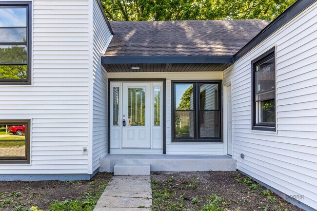 1482 Pebblestone Cove
