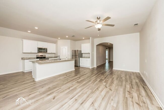 Photo - 1934 Delta Downs Dr