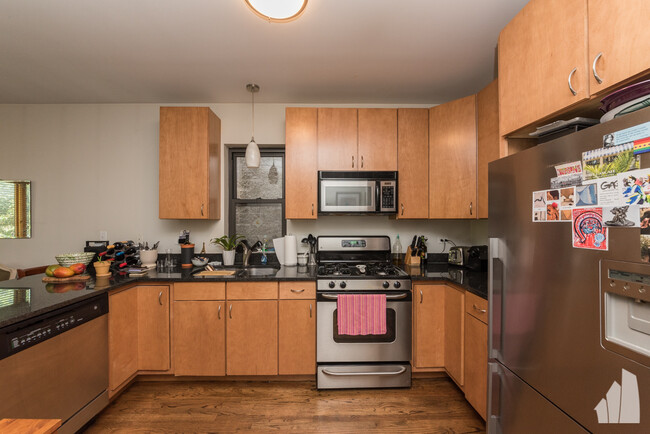 Photo - 2035 W Crystal St Condo Unit #  01
