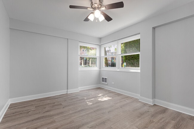 Photo - 7710 N Sheridan Rd Unit 101