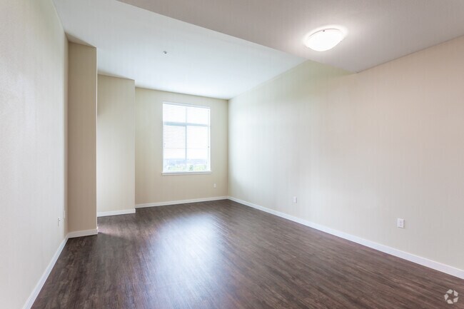 2BR, 2BA - 1,067 SF