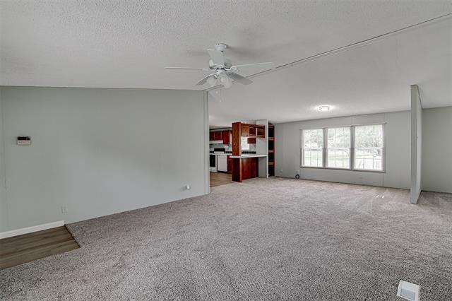 Photo - 140 H and O Ln