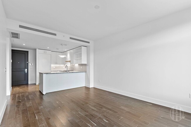 Photo - 10 Malcolm X Blvd Unit 4D