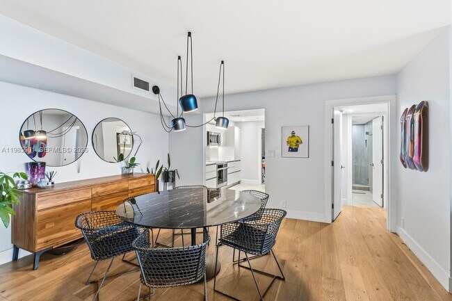 Photo - 1111 Crandon Blvd Unidad A405