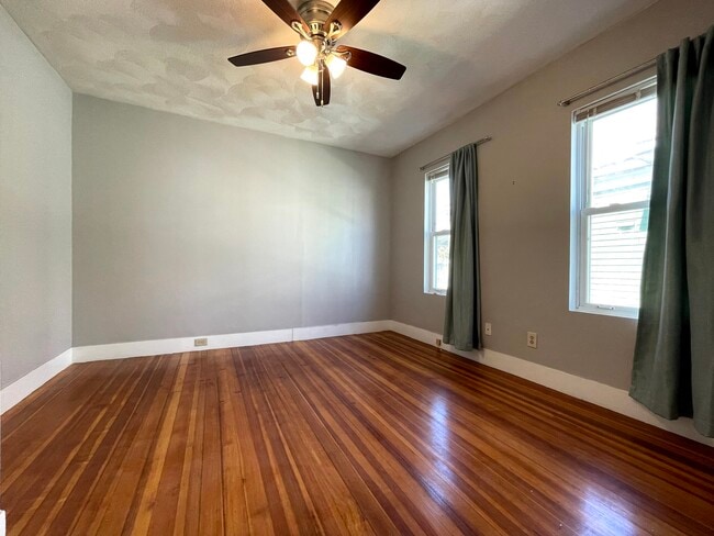 Photo - 14 Barton St Unit 2