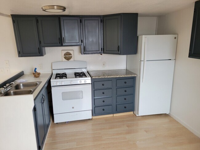 Photo - 4050 Jupiter St