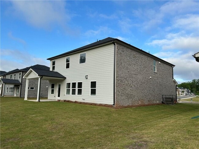 Photo - 6907 Winchester Pl