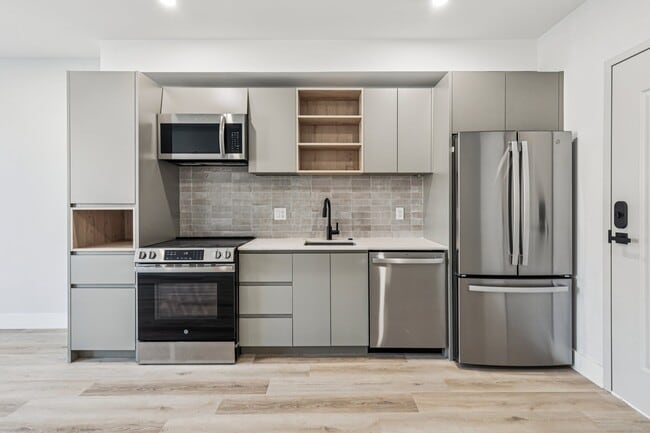 Photo - 3748 Lancaster Ave Unit 201