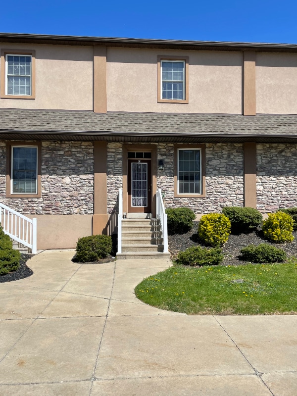 Building Photo - 1181 Trexlertown Rd Rental