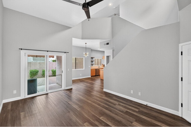 Photo - 8105 W Beck Ln