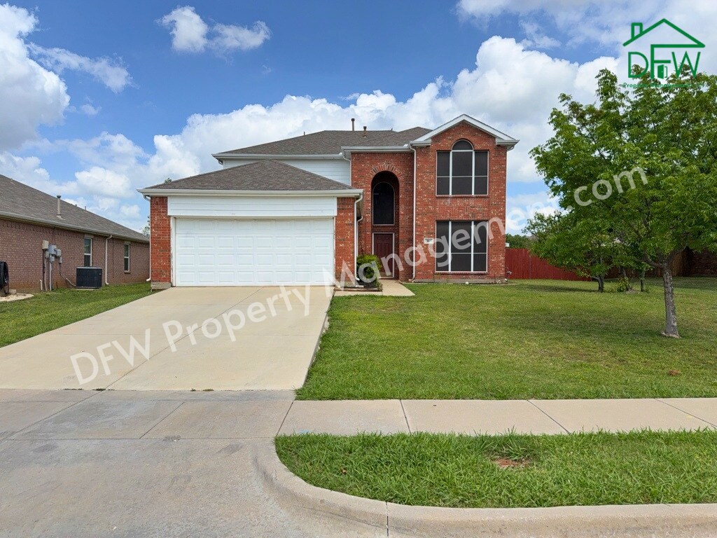 Spacious 5-Bedroom, 3.5-Bathroom Home for Lease in Denton, TX - Spacious 5-Bedroom, 3.5-Bathroom Home for Lease in Denton, TX
