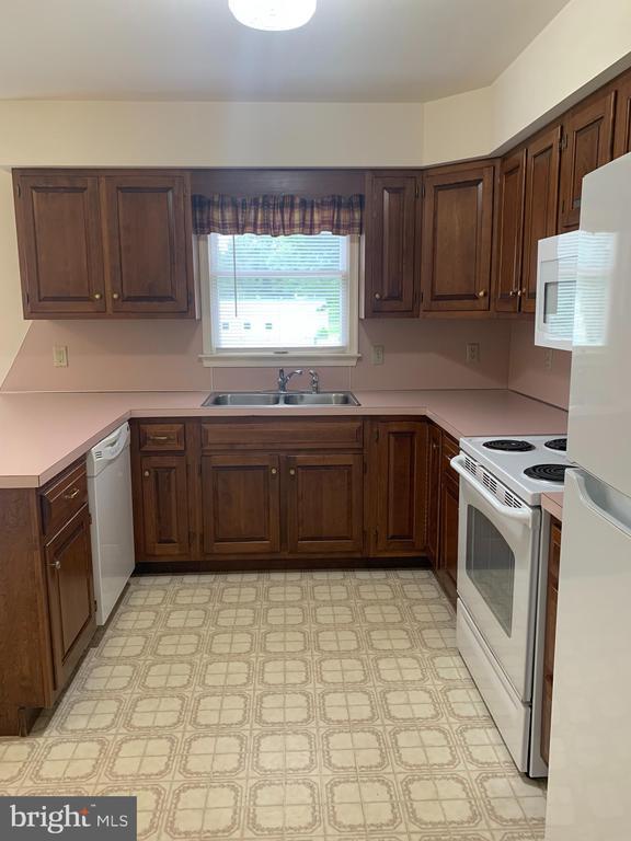 Photo - 207 N Linden Ave