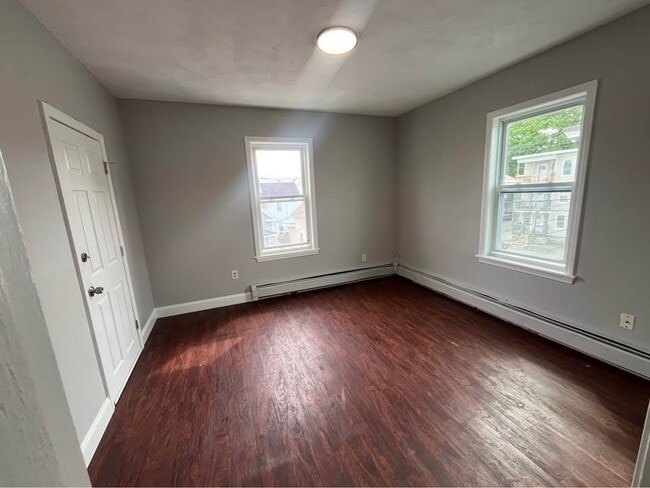Photo - 6 Dalton St Unit 3