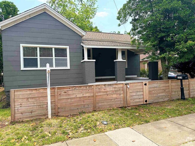 Building Photo - 1214 N 7th Ave Rental