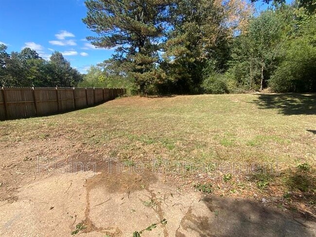 Photo - 118 39th Ave NE