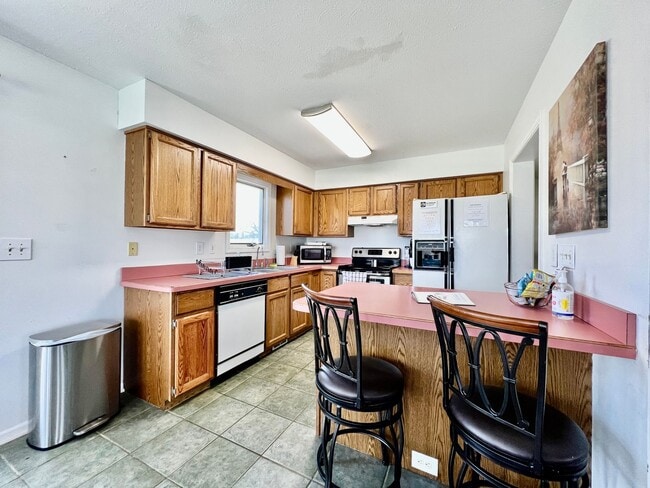 Photo - Fully Furnished Rental Property