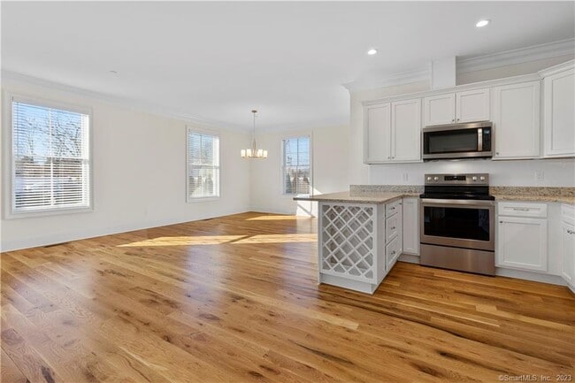 Photo - 73 W Main St Apartment Unit 6