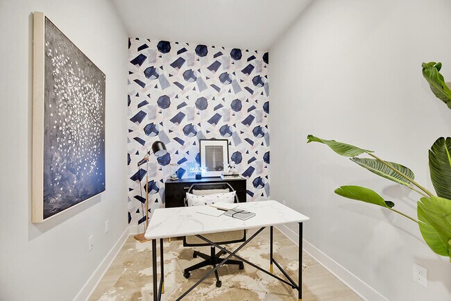 Photo - Live Smart, Live Downtown – Up to 6 Weeks ... Unit 18M