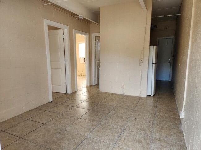 Photo - 620 20th St Unidad 4