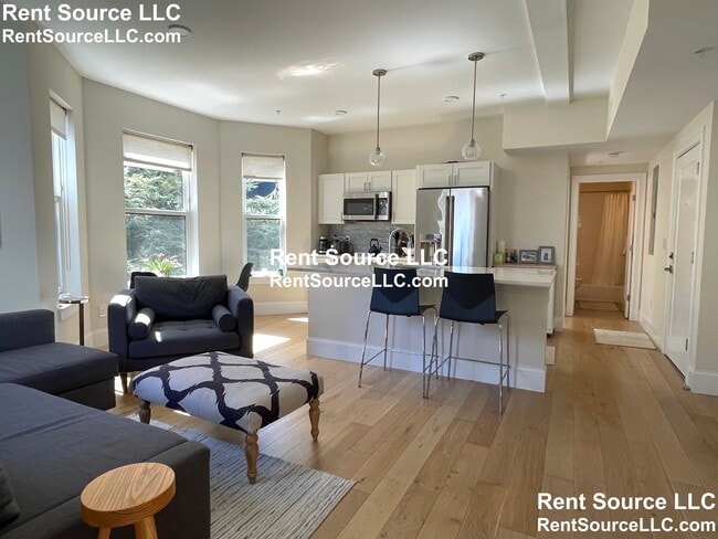 Photo - 12 Arnold Cir Condo Unit 7