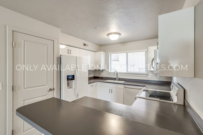 Photo - 1081 W 993 N Unit 202