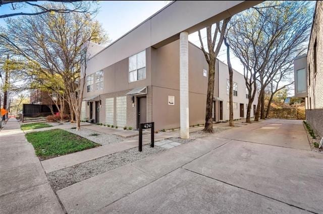 Building Photo - 4241 Buena Vista St Unit 10 Rental
