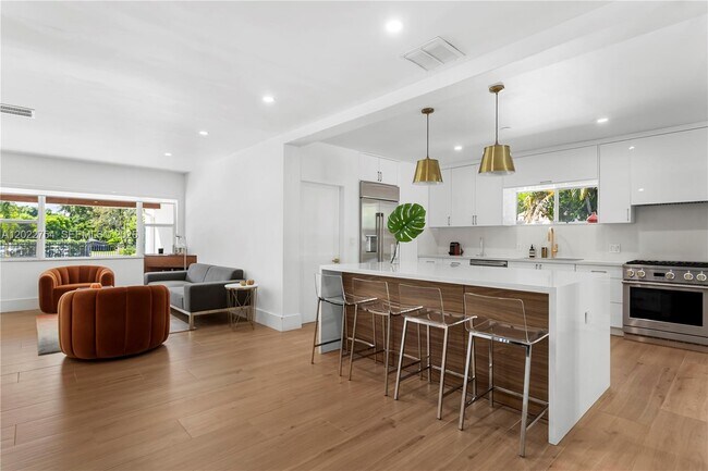 Photo - 7825 SW 72nd Ave