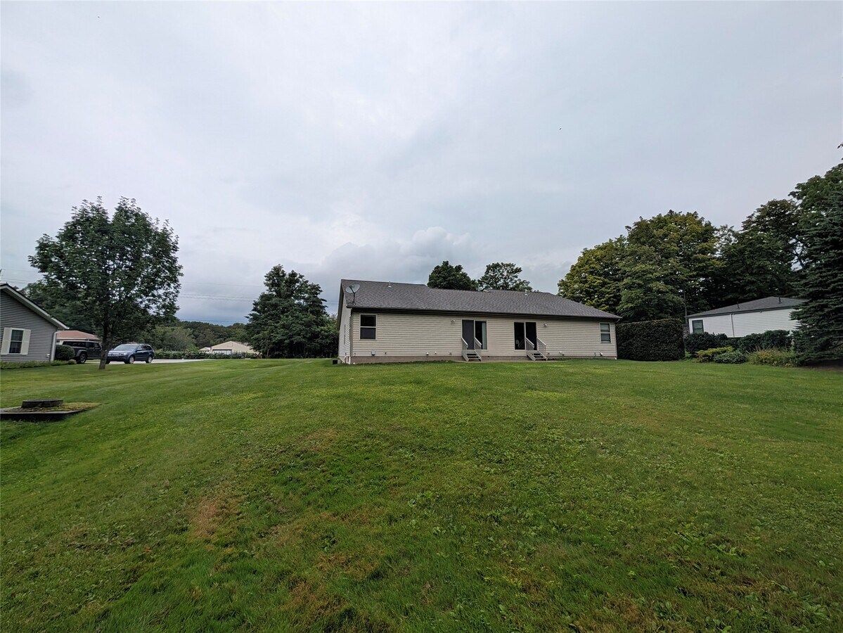 Photo - 4851 Ridge Pkwy