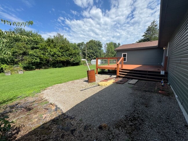 Photo - 4 Bedroom 2 Bathroom Home with Convenient Access To I-44!