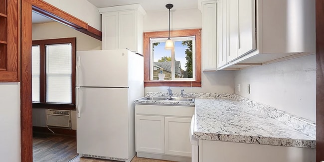 Photo - 973 Hickory Hill Dr