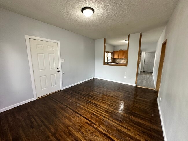 Photo - 523 E 3rd Ave