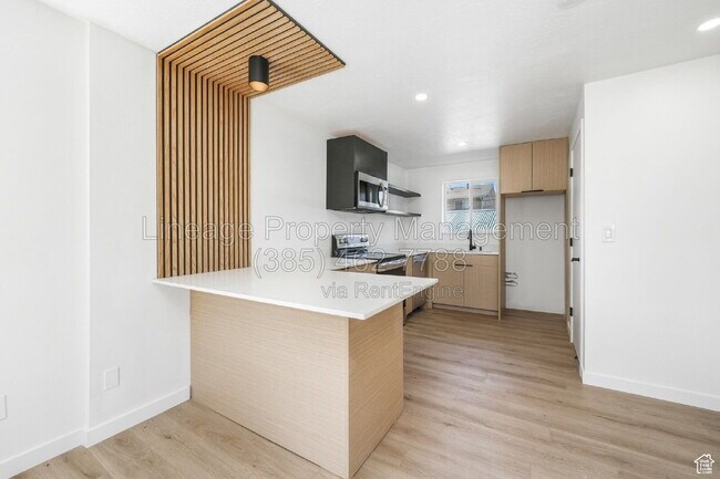 Photo - 288 Downington Ave S