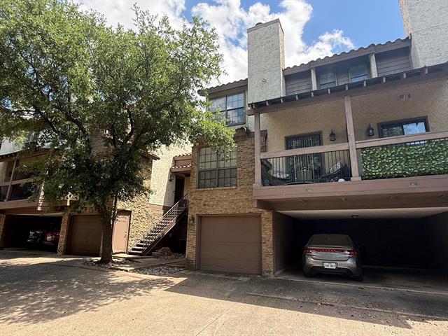 Building Photo - 336 Melrose Dr Unit 8A