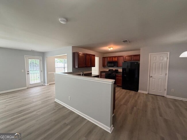 Photo - 7279 Laurel Creek Dr