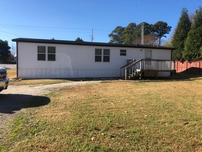 Back - 7164 Cornwallis Rd